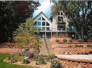 12269 Hart Ave NW, Annandale, MN 55302