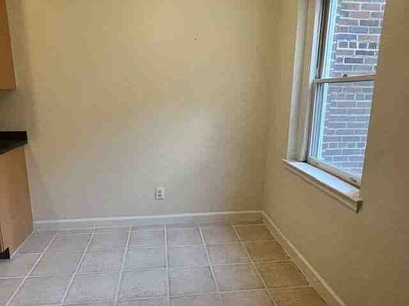 5th image of 3901 Connecticut Ave NW APT 406