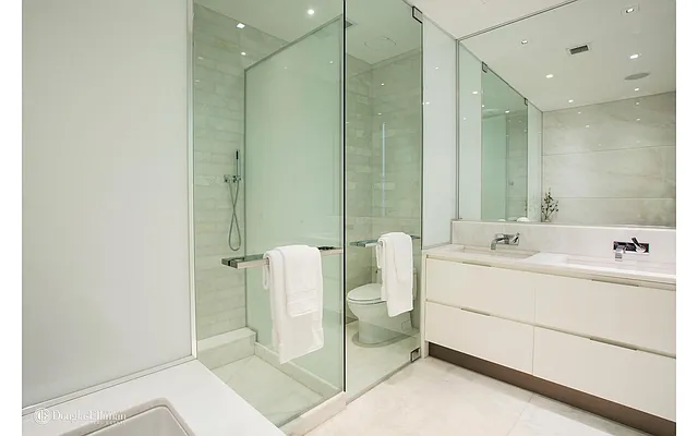 Rented by Douglas Elliman | media 15