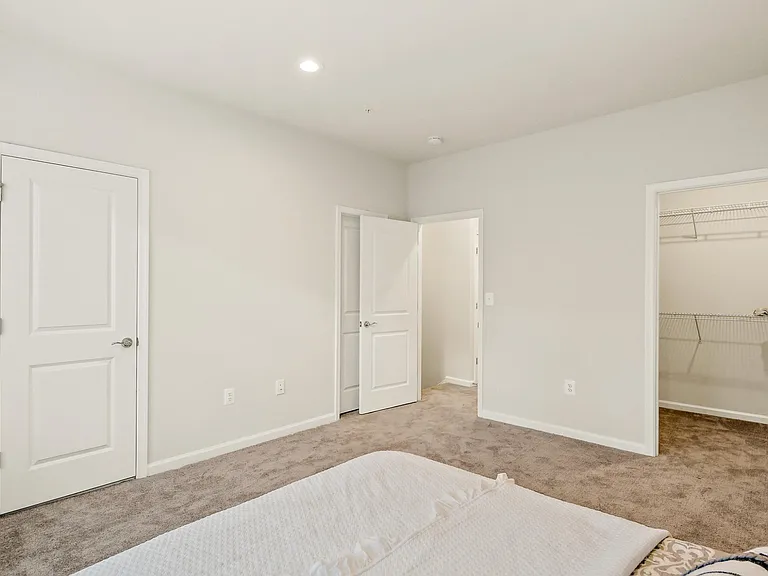 3410 Watershed Blvd — Photo 21