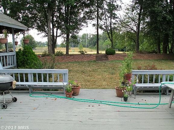 3rd image of 1108 Autumn Gold Dr