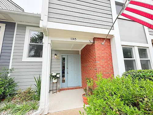 1145 Berkley Dr SE Photo 1
