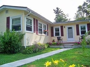 1st image of 9 Woodland Dr
