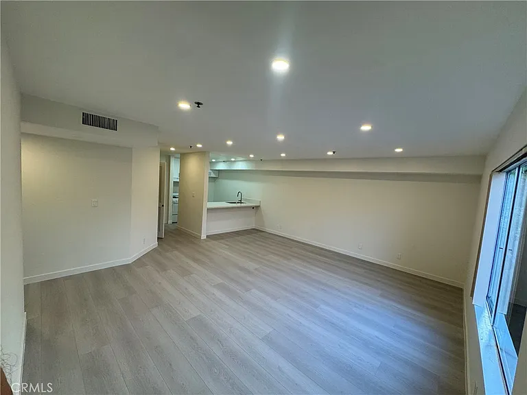 2616 Canada Blvd #108 — Photo 4