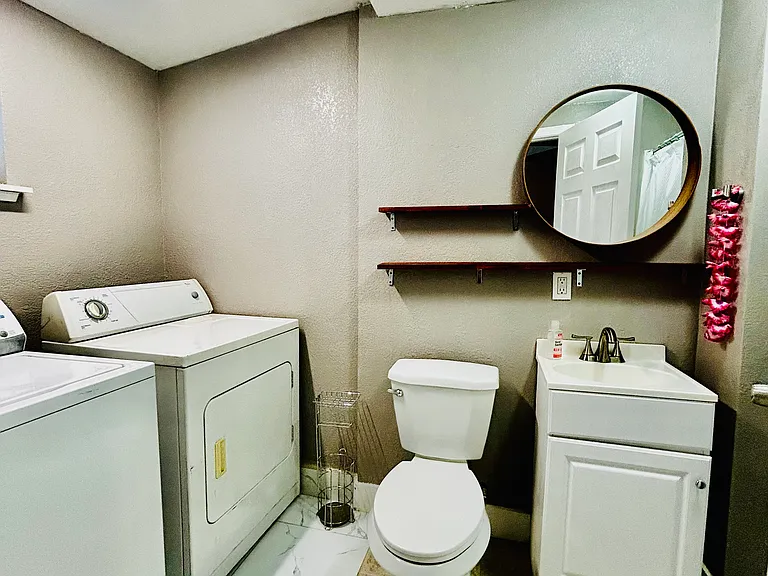 2001 Edison Ave #ADU — Photo 7