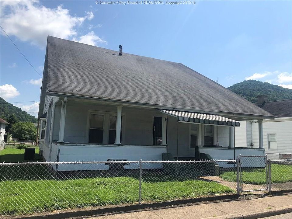 2nd image of 507 Alexander St