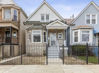 736 N Leamington Ave, Chicago, IL 60644