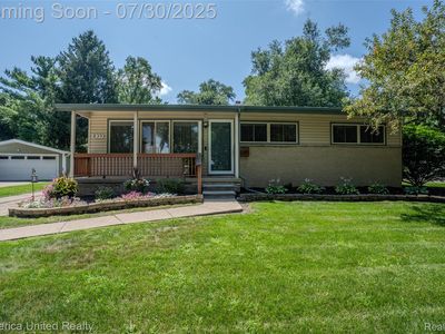 839 Sweetbriar, Milford, MI, 48381