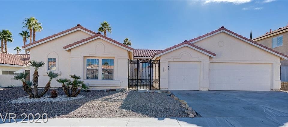 1st image of 733 Seclusion Glen Ave