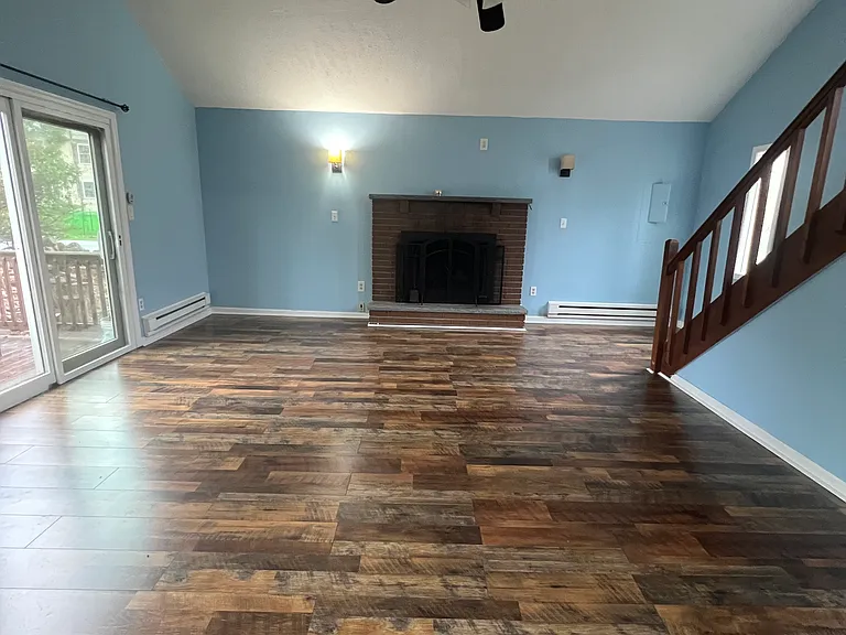 Woods Ln — Photo 36