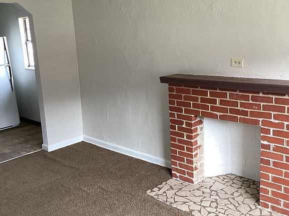 2nd image of 207 1/2 83rd St #6