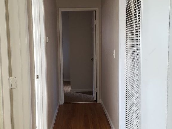 5th image of 782A S Anza St