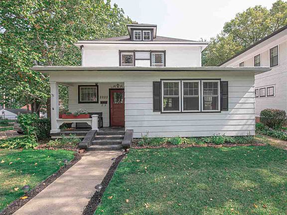 2nd image of 2222 Nebraska St
