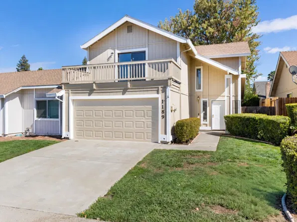 1189 Green Hill Dr, Roseville, CA 95661