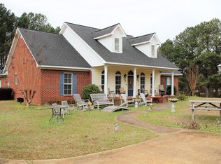 955 Metts Street Ext, Louisville, MS 39339