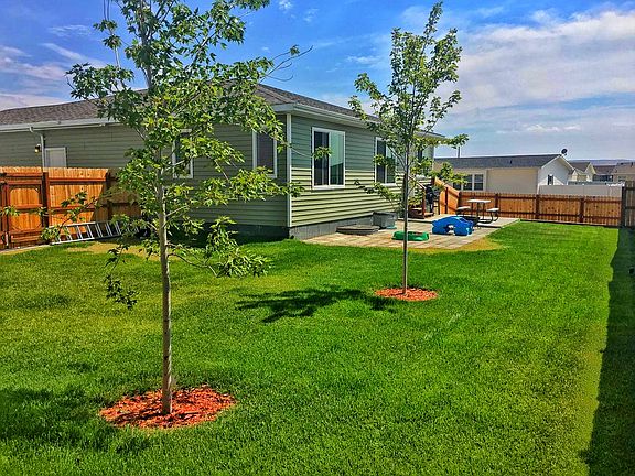 3rd image of 1400 Red Tail Dr