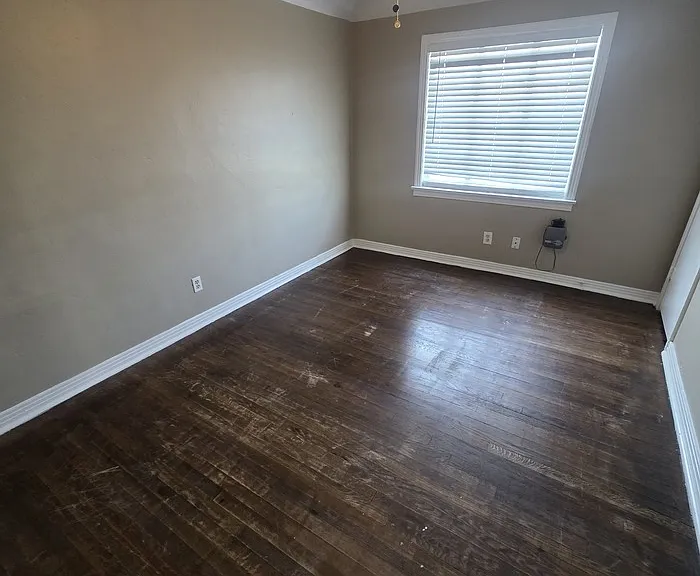 3218 Thomas Ave — Photo 10