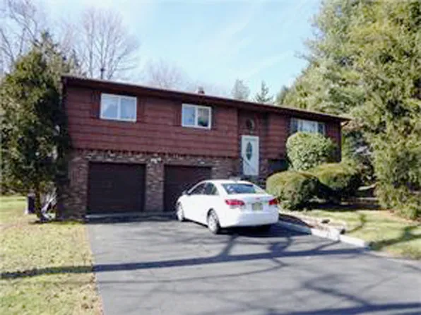 6 Deans Rhode Hall Rd, Monmouth Junction, NJ 08852
