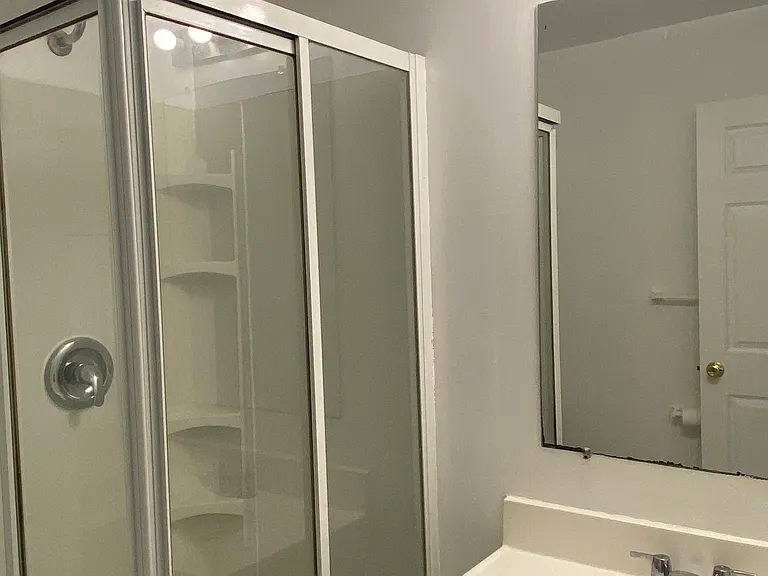 22829 Burbank Blvd #1 — Photo 17