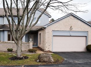 34 Tobey Ct, Pittsford, NY 14534