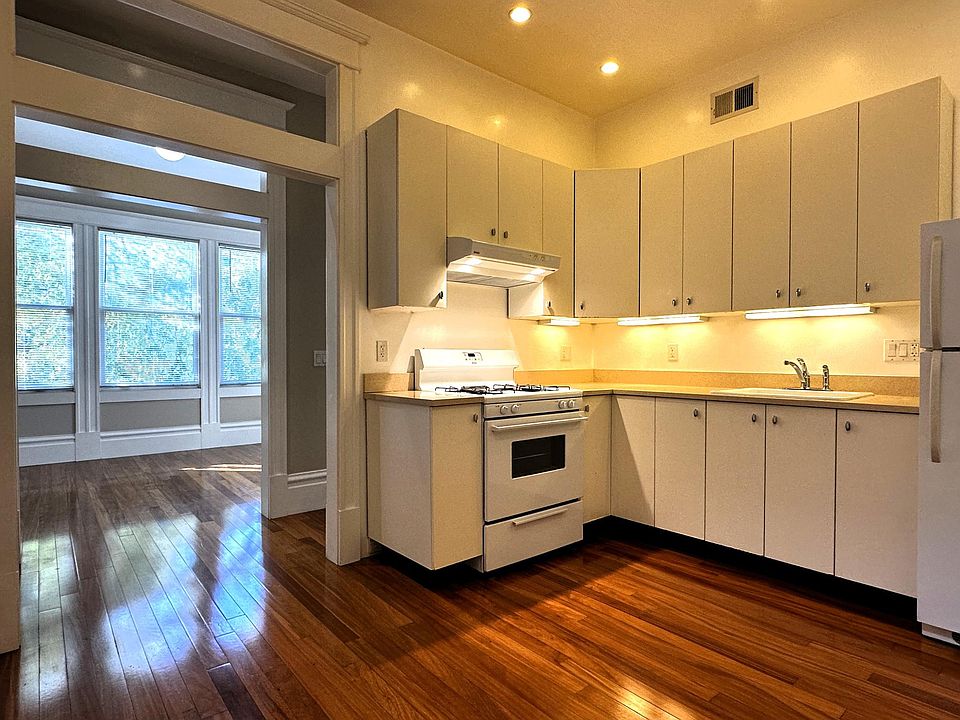 1st image of 501-507 Bartlett St #3ae9baab9