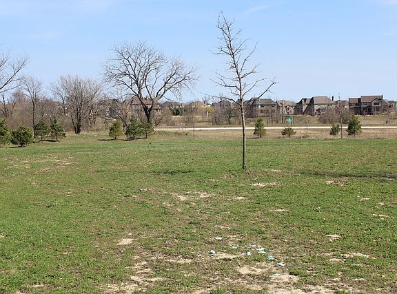 3rd image of 22837 Munich Ct