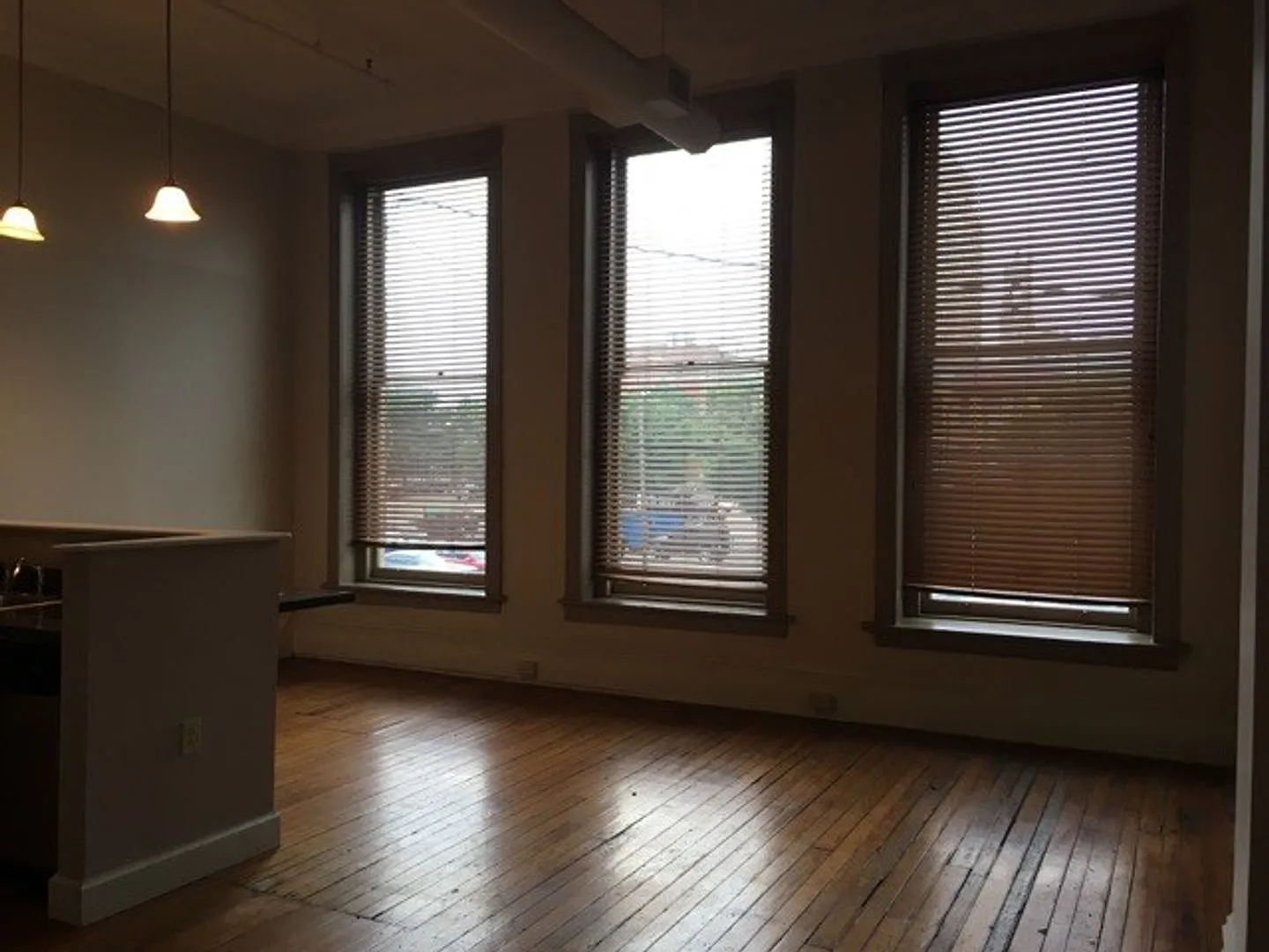 2 bed, 2.0 bath, 900 sqft, $1,675 — Photo 3