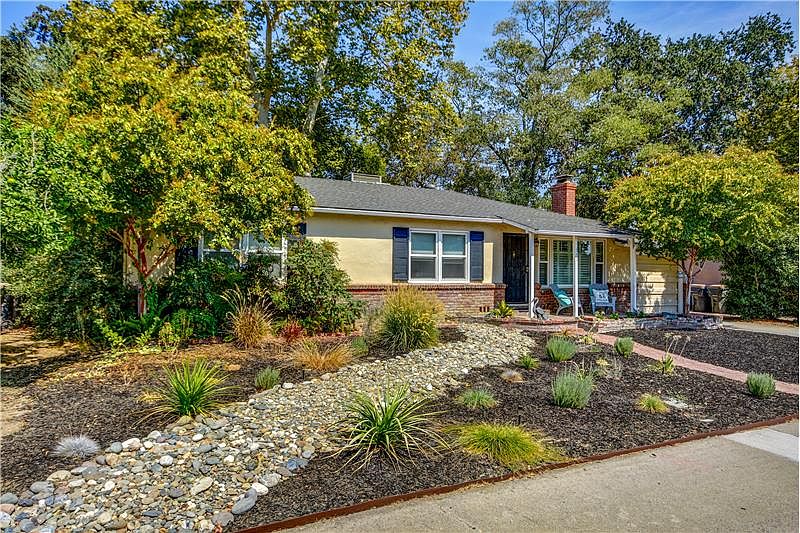 1st image of 723 Buena Tierra Dr