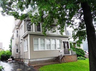 300 Hoboken Rd, East Rutherford, NJ 07073