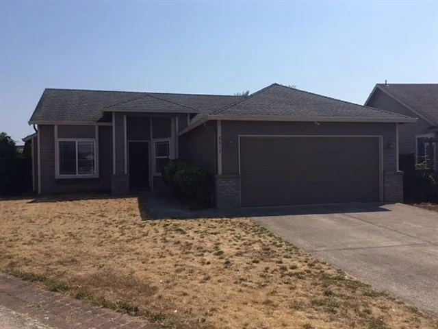 6617 NE 166th Ave — Photo 1