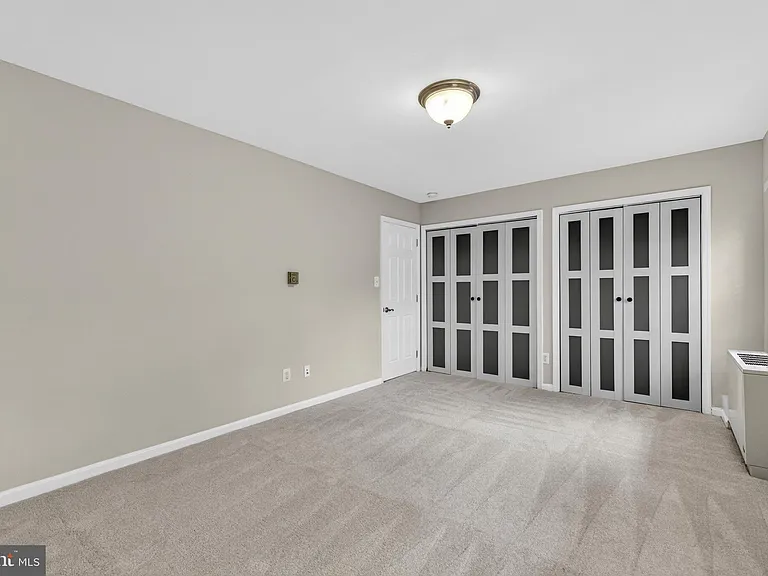 3334 Spring Ln #B30 — Photo 3