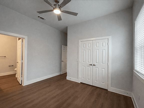 2nd image of 1713 N Pine St #1102