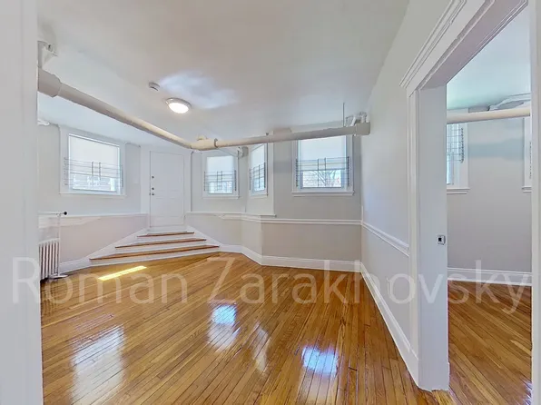 208 Kelton St, Allston, MA