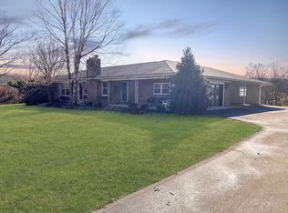 352 W McCormick Rd, Livingston, TN 38570