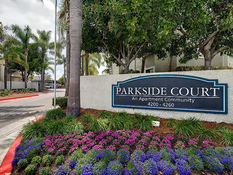 Parkside Court — Photo 4