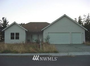 505 10th St, Kalama, WA