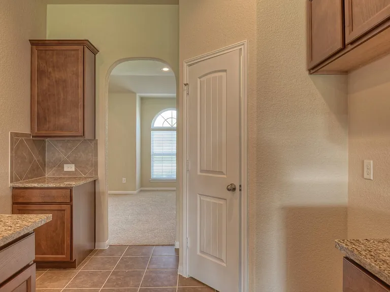 21231 Flowering Dogwood Cir — Photo 4