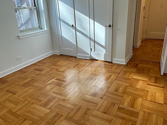 4th image of 13530 82nd Dr #1