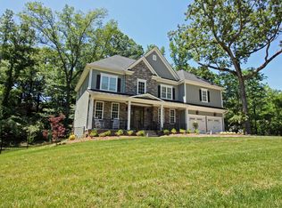 438 Mammoth Oaks Ln, Charlotte, NC 28270