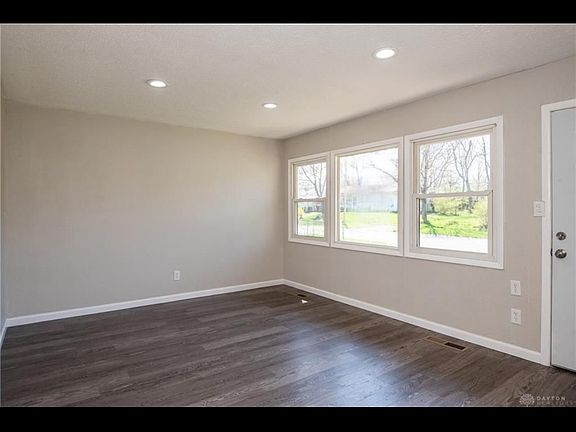 5th image of 1578 Honeybee Dr