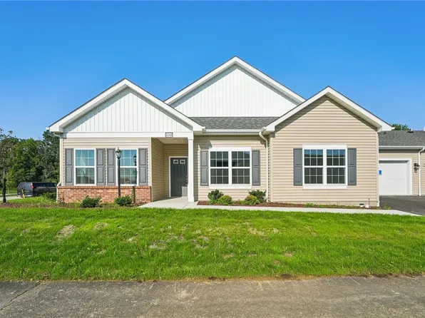 2102 S Links Ave, Butler, PA 16001