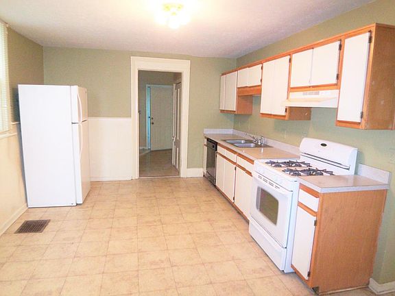 Kitchen to Back door and mudroom