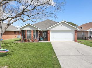 1702 Woodbridge Cir E, Foley, AL 36535
