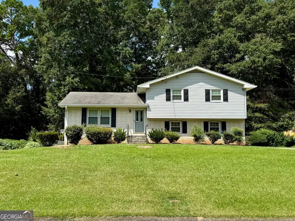 6641 Londonderry Dr, Morrow, GA 30260