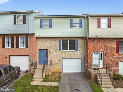 1448 Hollywell Ave, Chambersburg, PA, 17201