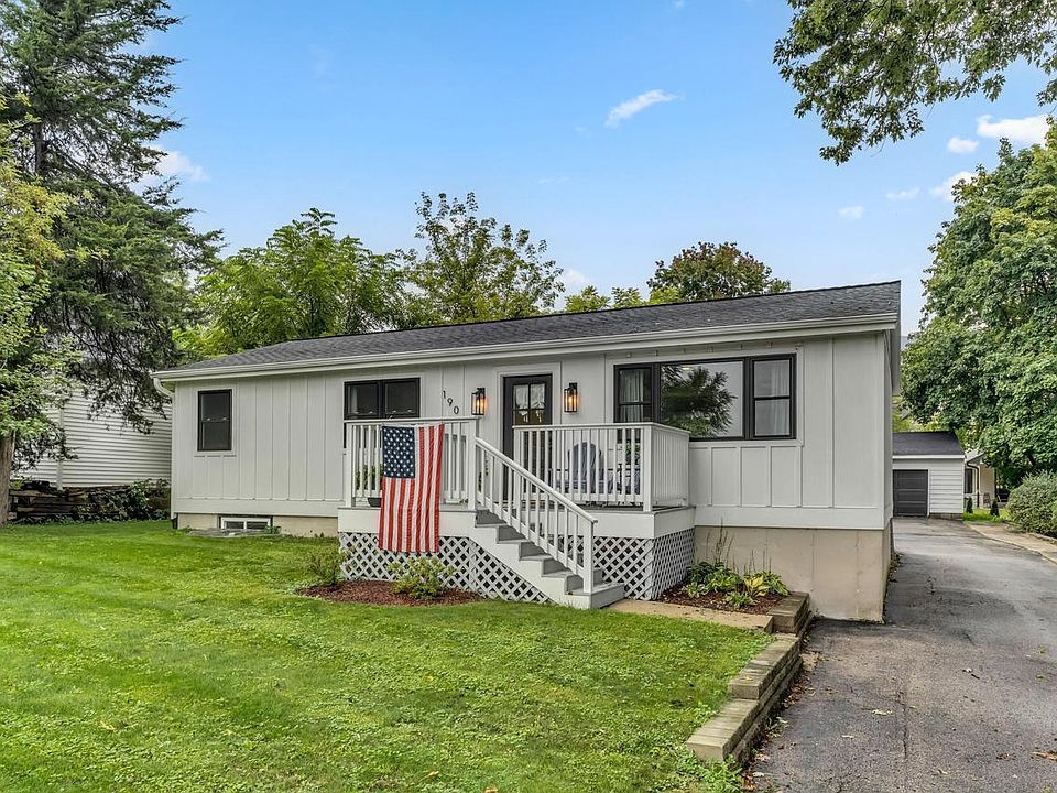 1st image of 190 Dewey AVENUE