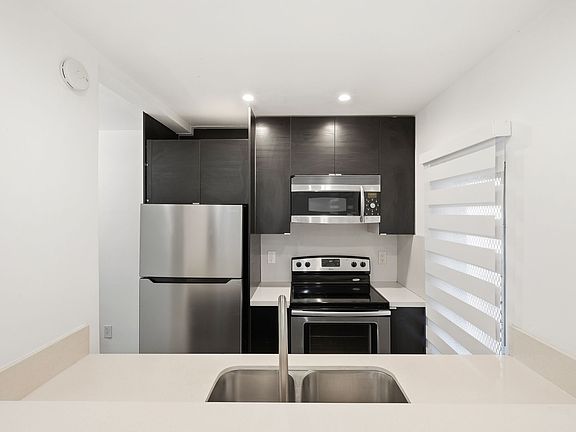 4th image of 7434 Harding Ave APT 9