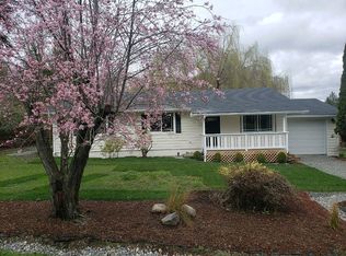 4725 Durham Way, Clinton, WA 98236