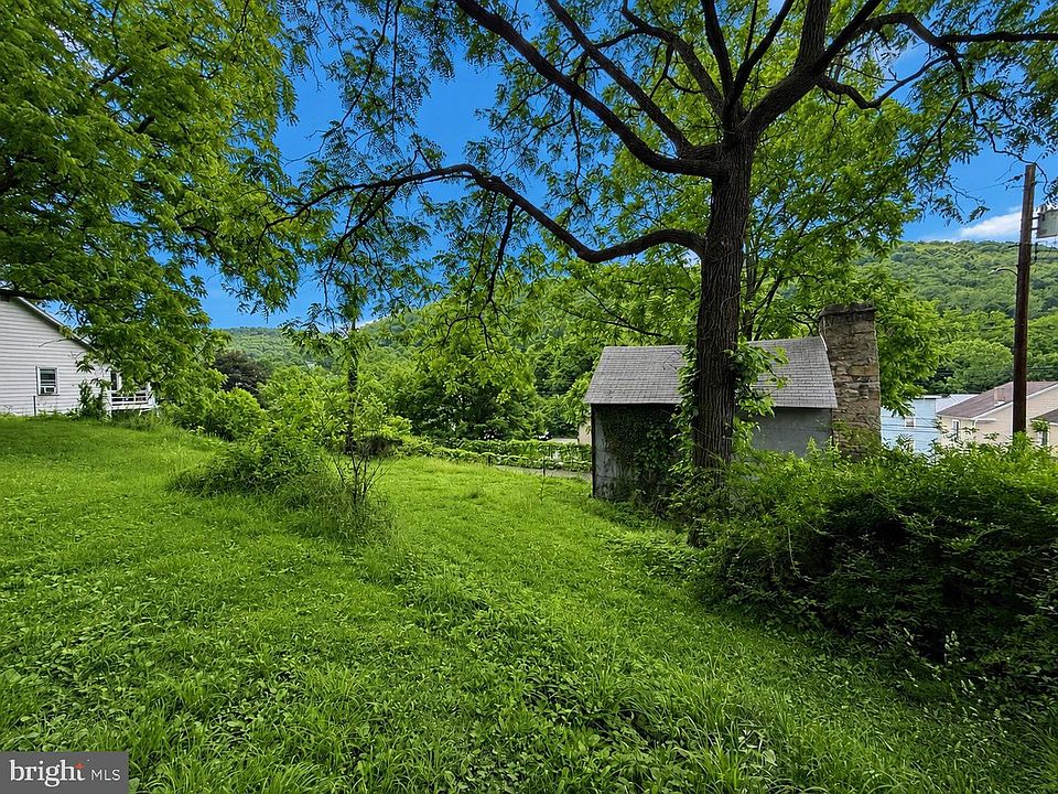 2nd image of Dutch Row