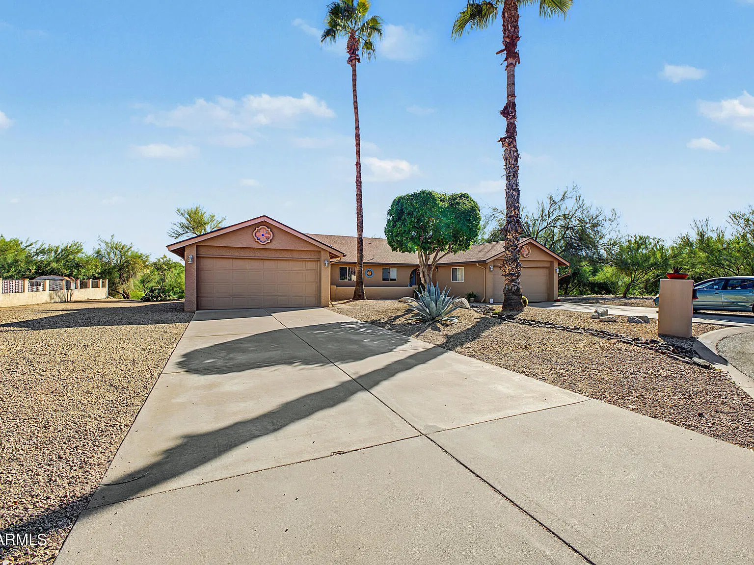 2 bed, 2.0 bath, 2030 sqft, $1,700 — Photo 4